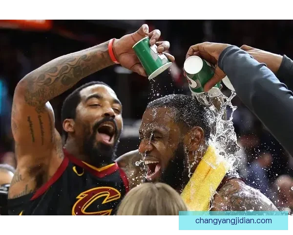 二零一六年骑士对勇士总决赛史诗逆转与王朝交锋全纪录传奇瞬间